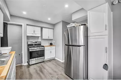12505 Arlington Avenue, Loveland, OH 44108 - Photo 13