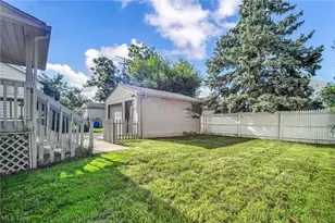 10823 Plymouth Ave, Loveland, OH 44125 - Photo 19