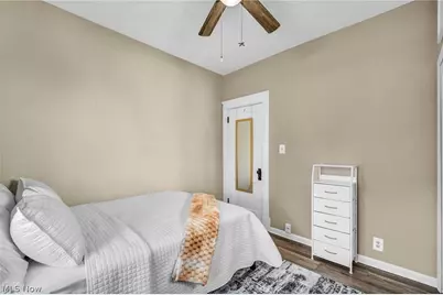 10823 Plymouth Avenue, Loveland, OH 44125 - Photo 13