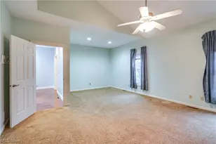 2222 Burberry St NW, North Canton, OH 44720 - Photo 25