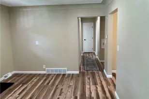 39569 Calann Dr, Elyria, OH 44035 - Photo 5