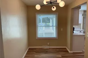 39569 Calann Dr, Elyria, OH 44035 - Photo 7