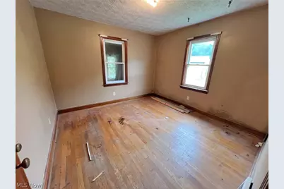 3700 E State Street, Coventry, OH 44203 - Photo 13
