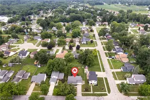 380 Naples Dr, Elyria, OH 44035 - Photo 3