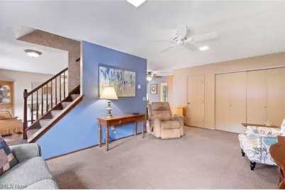 380 Naples Drive, Elyria, OH 44035 - Photo 9
