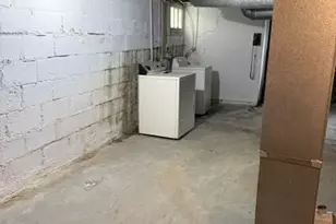 301 Potomac Ave, Youngstown, OH 44507 - Photo 9