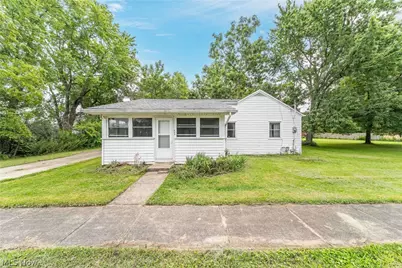 649 Sheffield Road, Sheffield Lake, OH 44054 - Photo 1