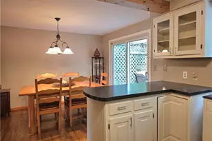9900 Pebble Beach Cove, Aurora, OH 44202 - Photo 5