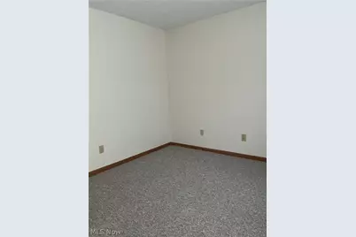 2832 Benford Lane, Youngstown, OH 44505 - Photo 7