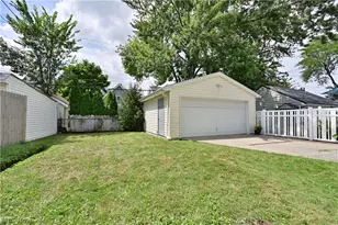 2096 Reveley Ave, Oakwood, OH 44107 - Photo 33