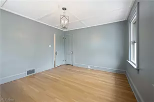 2096 Reveley Ave, Oakwood, OH 44107 - Photo 17