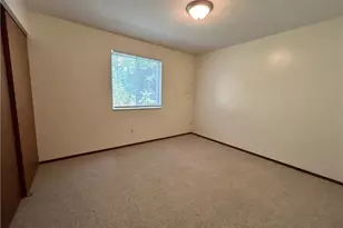 200 West 36th St, Shadyside, OH 43947 - Photo 3