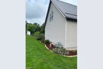 120 3rd Avenue SE, Beach City, OH 44608 - Photo 7