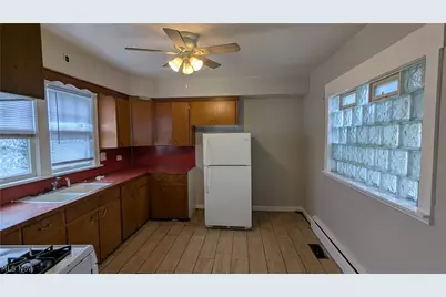 1411 Yale NW, Canton, OH 44703 - Photo 21