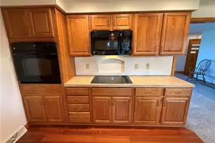 1104 S Broadway St, New Philadelphia, OH 44663 - Photo 11