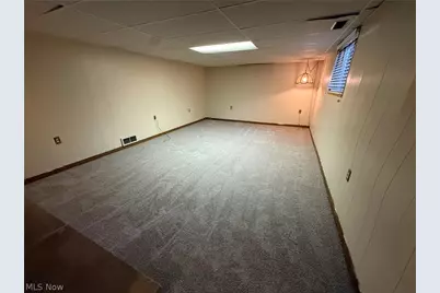 1104 S Broadway Street, New Philadelphia, OH 44663 - Photo 31