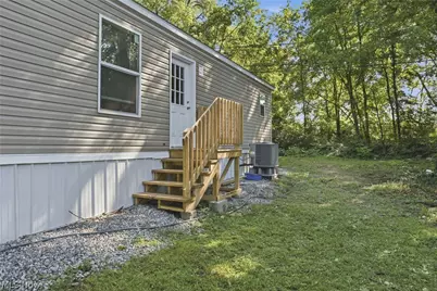 4516 Navarre Road SW #13, Canton, OH 44706 - Photo 29