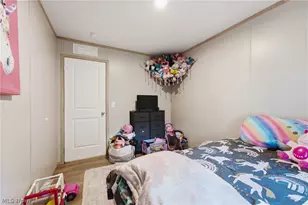 4516 Navarre Rd SW, Canton, OH 44706 - Photo 17