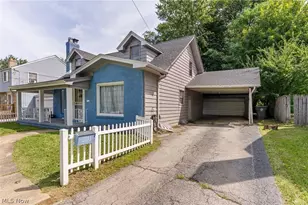 2311 Coronado Ave, Youngstown, OH 44504 - Photo 3