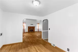 2311 Coronado Ave, Youngstown, OH 44504 - Photo 9