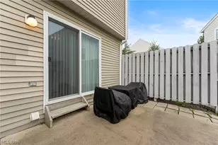838 Overlook Ridge Dr, Loveland, OH 44109 - Photo 23