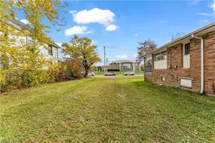 664 E 162nd St, Loveland, OH 44110 - Photo 5