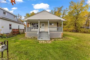 664 E 162nd St, Loveland, OH 44110 - Photo 1