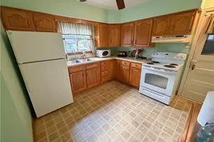 1992 Lisbon St, East Liverpool, OH 43920 - Photo 9