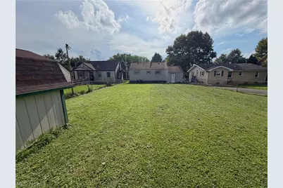 1992 Lisbon Street, East Liverpool, OH 43920 - Photo 5