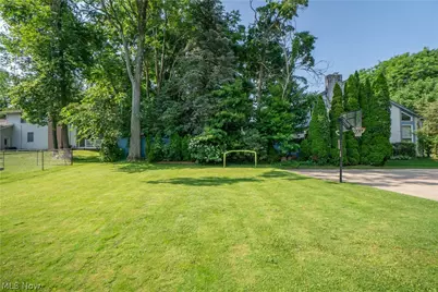 5036 Parkhaven Avenue NE, Canton, OH 44705 - Photo 39
