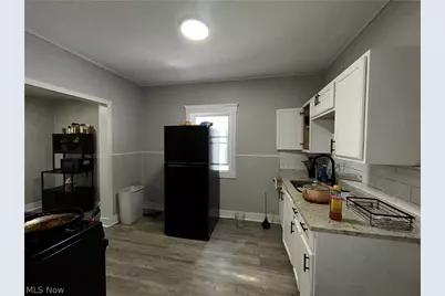 7500 Dearborn Avenue, Loveland, OH 44102 - Photo 9