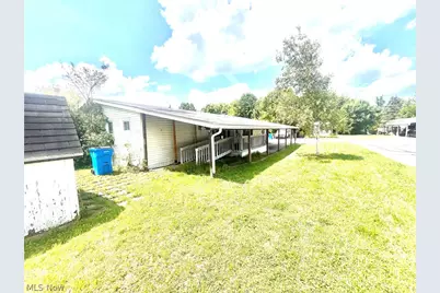 13016 Kevin Lane, Chardon, OH 44024 - Photo 3