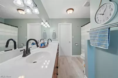 2137 Beechtree Drive, Uniontown, OH 44685 - Photo 25