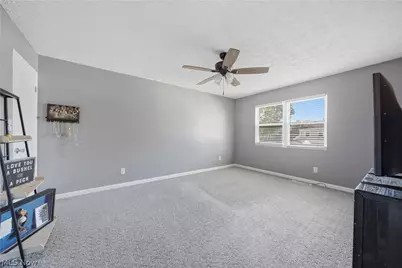 2137 Beechtree Drive, Uniontown, OH 44685 - Photo 33