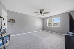 2137 Beechtree Dr, Uniontown, OH 44685 - Photo 33