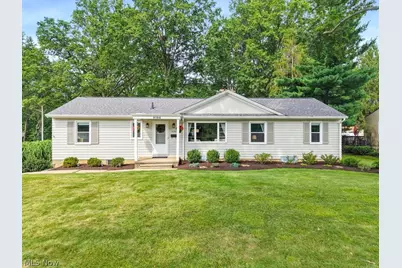 3104 Englewood Drive, Silver Lake, OH 44224 - Photo 1