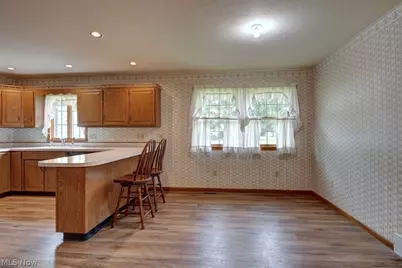 3446 South Avenue SE, New Philadelphia, OH 44663 - Photo 7
