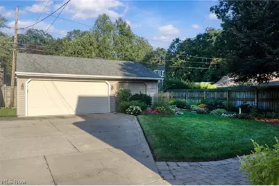 225 Melbourne Avenue, Akron, OH 44313 - Photo 45