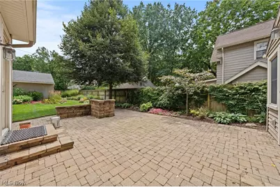 225 Melbourne Avenue, Akron, OH 44313 - Photo 39