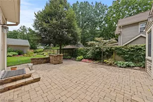 225 Melbourne Ave, Akron, OH 44313 - Photo 39