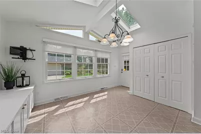 225 Melbourne Avenue, Akron, OH 44313 - Photo 25