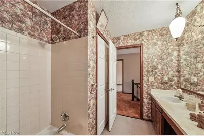 4188 Idlebrook Drive, Akron, OH 44333 - Photo 33
