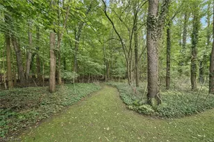 4188 Idlebrook Dr, Akron, OH 44333 - Photo 43