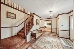 4188 Idlebrook Dr, Akron, OH 44333 - Photo 3
