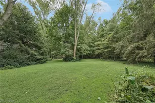 4188 Idlebrook Dr, Akron, OH 44333 - Photo 41