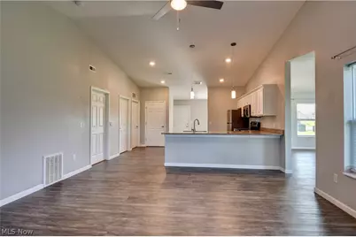 586 Keim Drive NW, Strasburg, OH 44680 - Photo 5