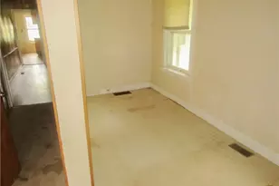 106 Prospect St, Wellington, OH 44090 - Photo 9