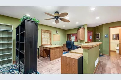 1215 Newark Road, Zanesville, OH 43701 - Photo 15