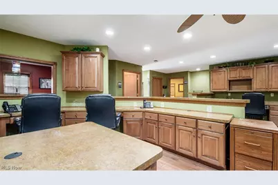 1215 Newark Road, Zanesville, OH 43701 - Photo 11