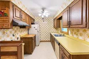 7130 Leroy Thompson Rd, Thompson, OH 44086 - Photo 9